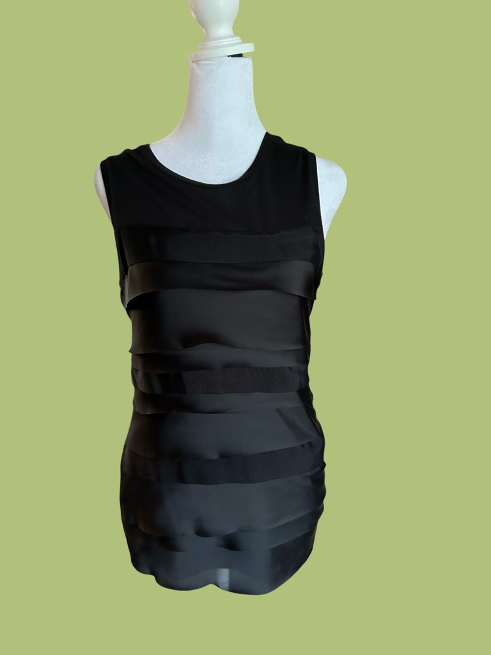 Ann Taylor Black Sleeveless Layered Shell Top
